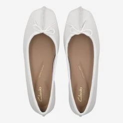 Clarks Art.  20354455 4 Freckle Ice Weiss -Schuh Förderung top 2021010024